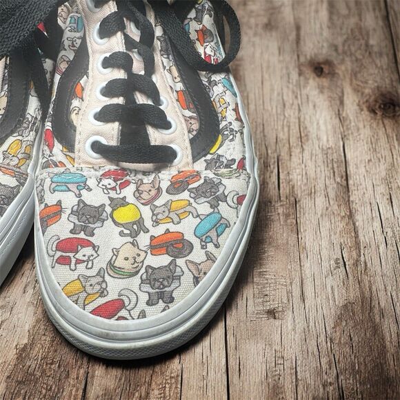 Vans low top white canvas sneakers kitties puppies cats dogs lace-up M8 W9.5 - Picture 4 of 8